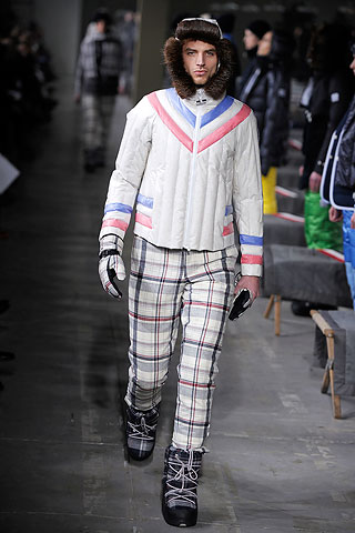 Moncler Gamme Bleu / - 2010-2011